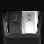 Set 2 huse card-cheie Tesla Spigen – imagine 3