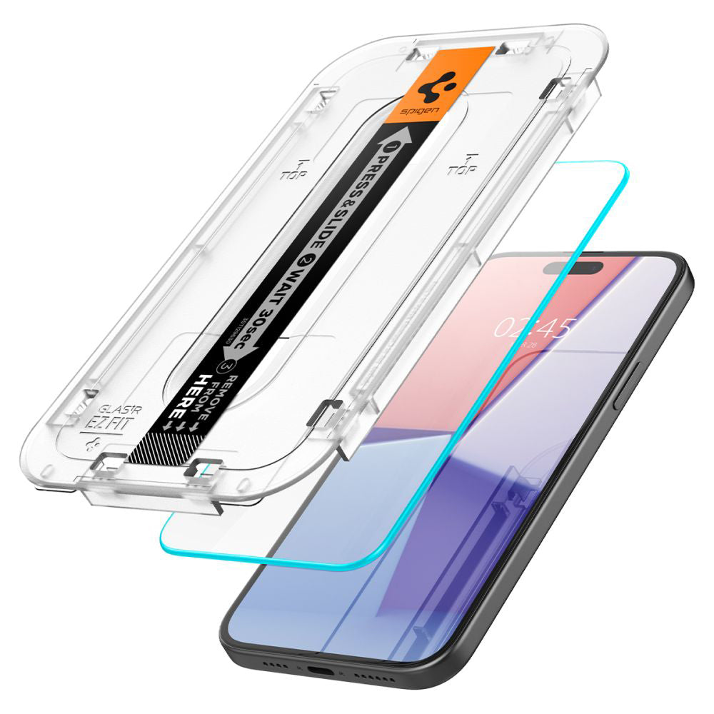 Folie de sticlă Spigen Glas.tR EZ Fit HD pentru iPhone 15 – imagine 2