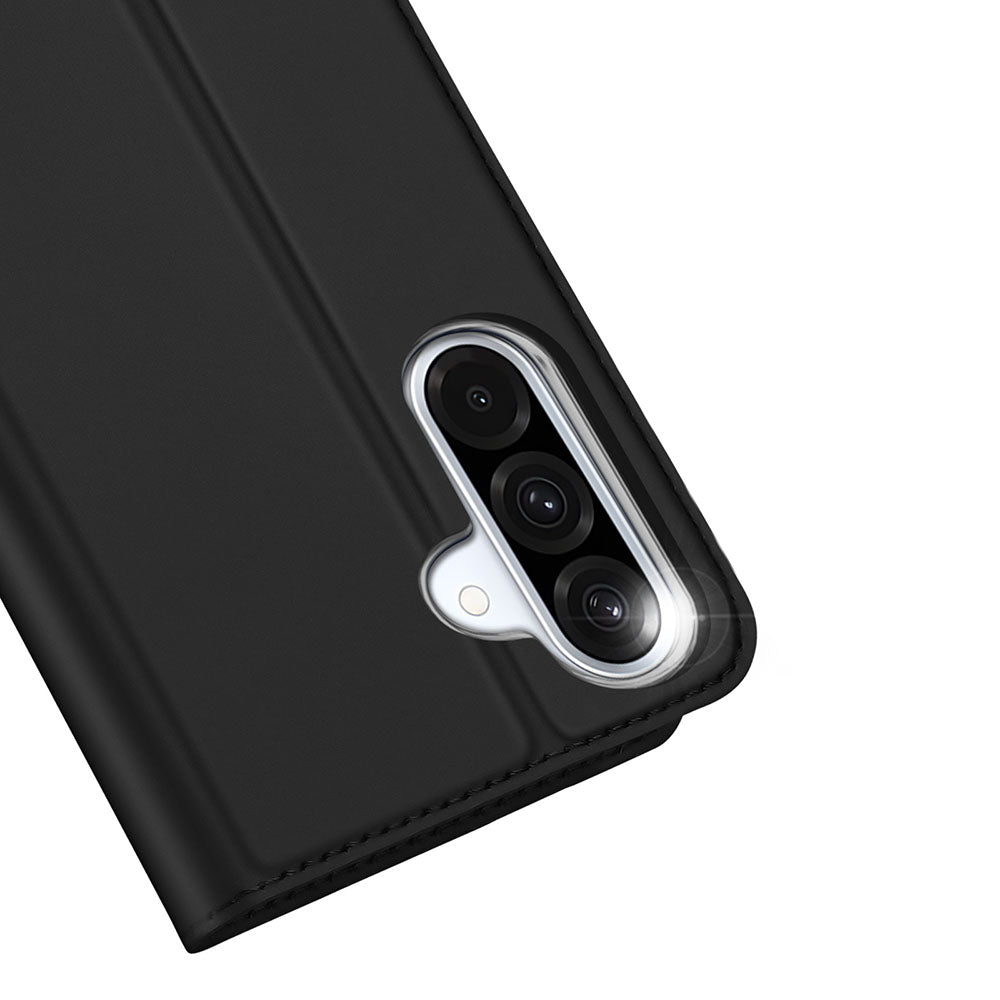 Detaliu decupaj cameră pentru husa Dux Ducis Skin Pro neagră Galaxy A36 și A56