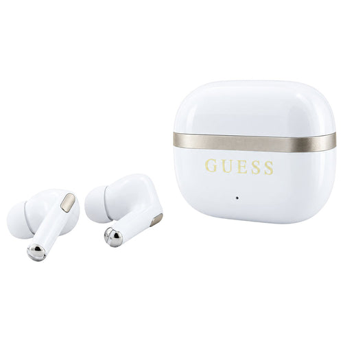 Căști GUESS Glossy Gold Line albe lângă carcasa de încărcare cu logo