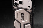 UAG Monarch Pro Titanium iPhone 17 Pro – detaliu fotografic al spatelui