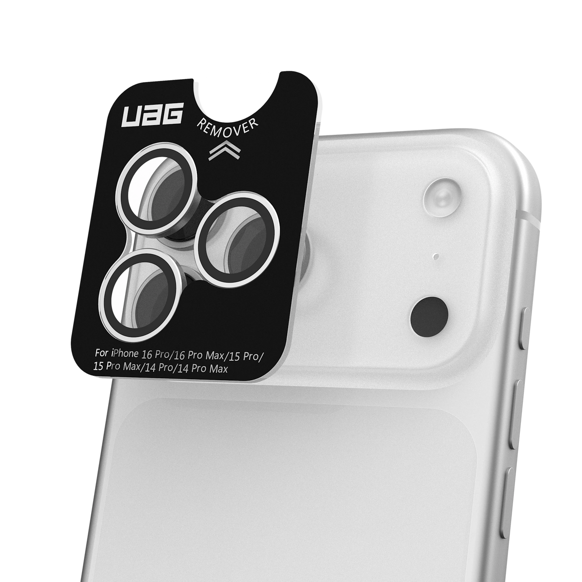 Aplicatorul UAG Lens Shield Titanium poziționat pe modulul foto al telefonului