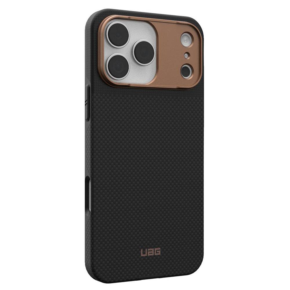 Husă UAG Fibr Armr MagSafe pentru iPhone 17 Pro – grafit / bronz – imagine 3 din 7