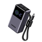 Ugreen PB727 gri cu mufa cablului USB-C scoasă din locaș